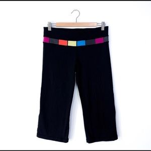 Lululemon reversible cropped yoga pants